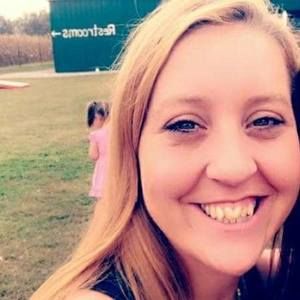 Meet your Posher, Tia